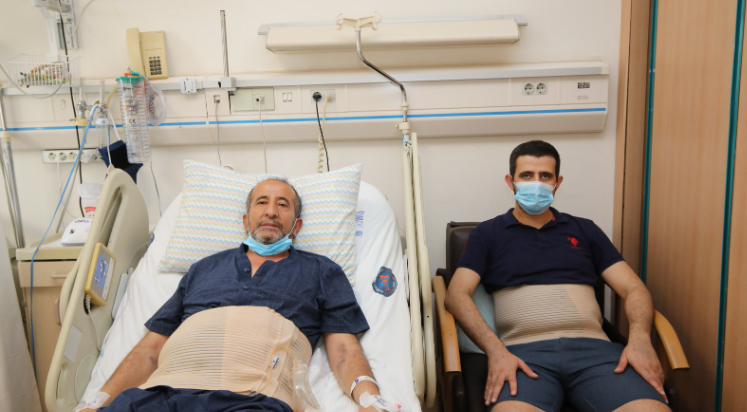 Antalya'da iki aile karaciğer nakiliyle güldü