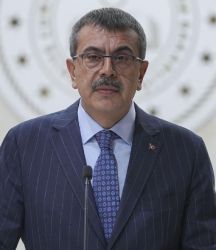 Mevzuata uymayan Fransız okullarına işlem yapılacak