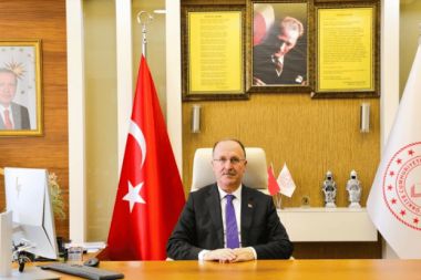 Eriş görevine başladı, ilk mesajını verdi