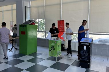 Meslek liselilerin ürettiği makineler atıkları ekonomiye kazandırıyor