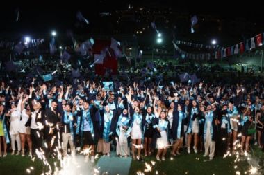 ALKÜ'de mezuniyet heyecanı