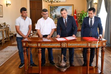 Valilik devrde: Kirişçiler İlkokulu’na dört dörtlük destek
