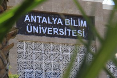 Bilim Üniversitesi yüzde 98,85 doldu
