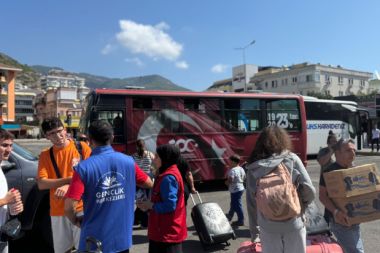 Alanya’da öğrencilere hoş geldin karşılaması