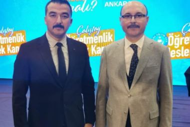 Türk Eğitim Sen’de Bayrak Değişimi