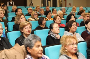 ALKÜ Tazelenme Üniversitesinde ilk ders heyecanı