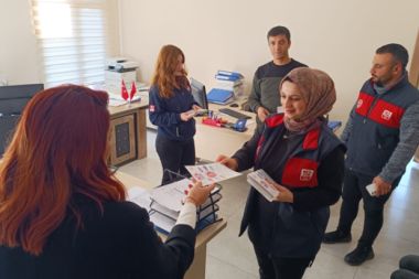 112 Acil Çağrı Merkezi ekipleri, vatandaşları bilgilendirdi