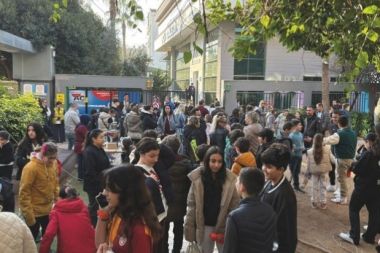 Antalya da binlerce öğrenci burs kazanmak için ter döktü