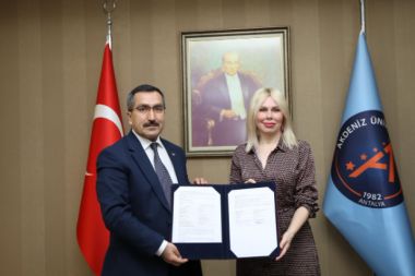 Akdeniz Üniversitesi'nde İŞKUR Gençlik Programı