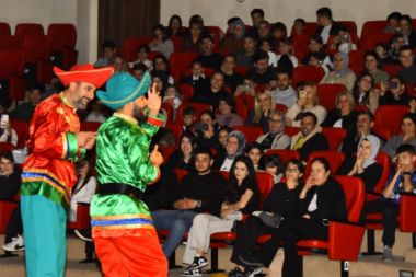 Öğer Ortaokulu’nda Ramazan gösterileri