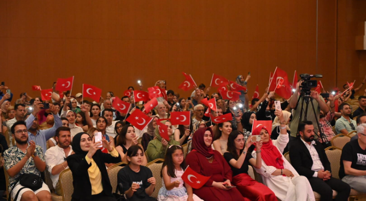 Kepez’in kreşlerinde mezuniyet töreni heyecanı