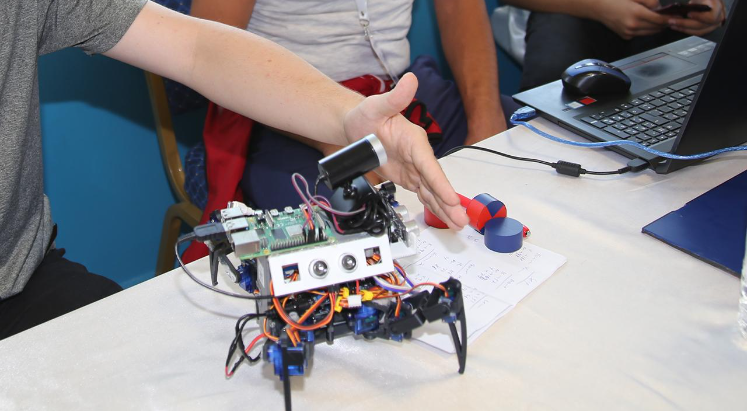Uluslararası MEB Robot Yarışması'na başvurular başladı