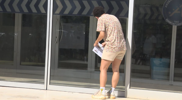 KPSS’de yine aynı tablo: Adaylar kapıdan döndü