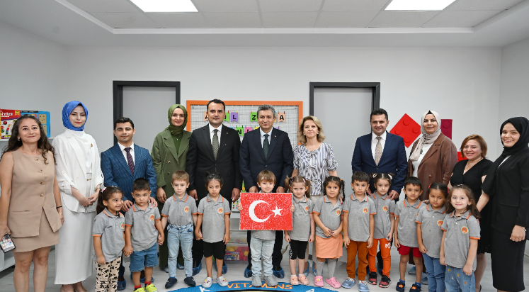 Finike’de eğitime çifte yatırım