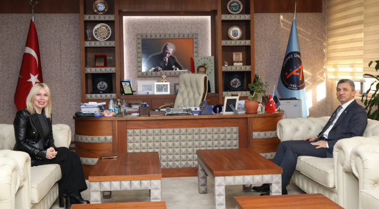 Vali Şahin’den Rektör Özkan’a ziyaret