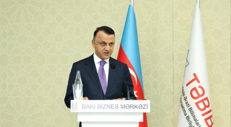 Yeni Klinika Azerbaycan'da bir ilke imza attı