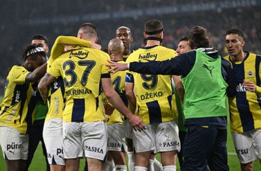 Fenerbahçe, Trabzonspor’u 4-1 mağlup etti