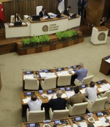 Büyükşehir’e konser tepkisi