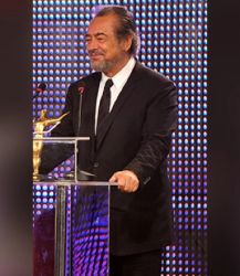 Güneri Cıvaoğlu hayatını kaybetti