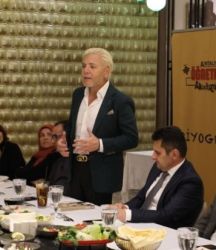 Cömertoğlu babasının başarılarını anlattı