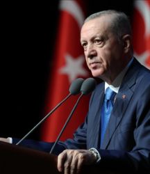 Cumhurbaşkanı Erdoğan'dan öğretmen ataması müjdesi
