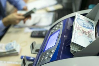 KKM bakiyelerindeki düşüş devam ediyor