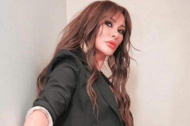 Şarkıcı Selen Görgüzel ev sahibiyle yaşadıklarını anlattı