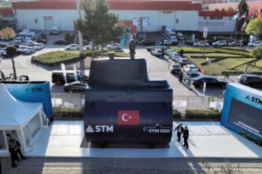 Milli denizaltı STM500'ün mukavim teknesi SAHA EXPO'da sergileniyor