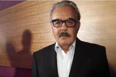 Antalya’ya sevk edilen Ferdi Tayfur’un tedavisi sürüyor