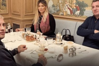Wanda Nara eski kocası ve yeni sevgilisiyle kahvaltı yaptı