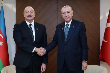 Cumhurbaşkanı Erdoğan, Azerbaycan Cumhurbaşkanı Aliyev ile görüştü