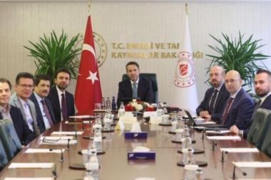 Antalya Milletvekillerinden Bayraktar’a ziyareti