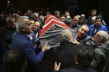 Usta sanatçı Ferdi Tayfur için AKM’de tören düzenlendi