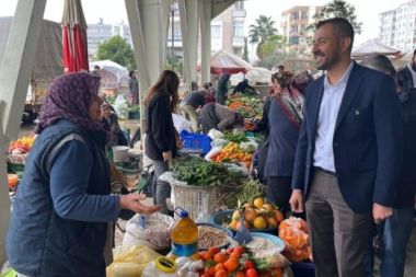 Başkan Söker pazarcılarla bir araya geldi