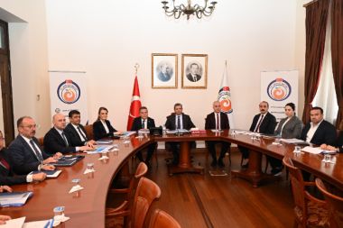 Antalya'da “Konyaaltı Sahili Değerlendirme Toplantısı” yapıldı