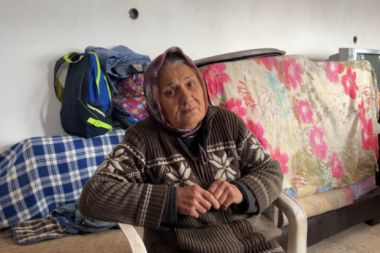 Çaresiz kadın yardım eli bekliyor