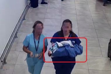 Havalimanı tuvaletinde doğan Rus bebekten yeni haber