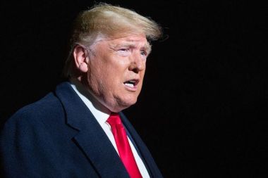 Trump'tan 3 ülkeye ek gümrük vergisi
