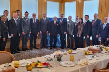 ANSİAD’dan Rahmi Koç’a ziyaret