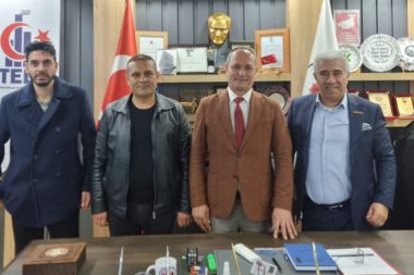 Çorumlu iş adamları Antalya'da gayrimenkul sektörünü konuştu