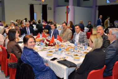 Kaş’ta emniyet mensupları iftarda bir araya geldi