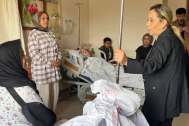 Milletvekili Çokal’dan Korkuteli Devlet Hastanesine ziyaret