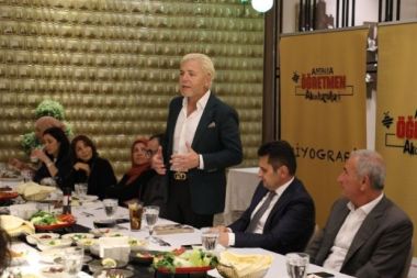 Cömertoğlu babasının başarılarını anlattı