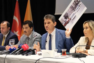 Ak Parti Antalya’dan CHP’ye hizmet tepkisi