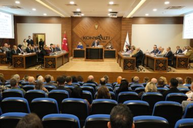 Konyaaltı Belediye meclisi toplanıyor