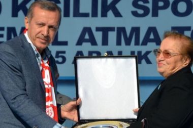 Hayırsever Konca hayatını kaybetti