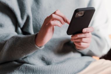 İnternete cep telefonundan bağlananların oranı yüzde 96,9'u buldu
