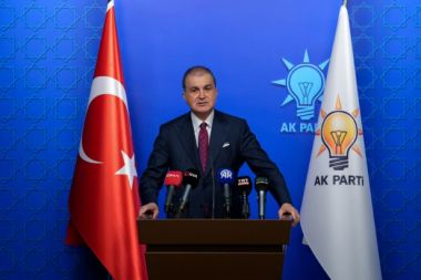 Ömer Çelik’ten, CHP Genel Başkanı Özel'e tepki