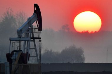 Brent petrolün varili 65,21 dolardan işlem görüyor