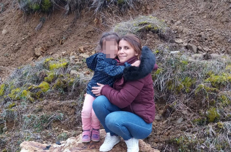 Çarpıp kaçan sürücünün hedefi olan 2 çocuk annesi yaşamını yitirdi